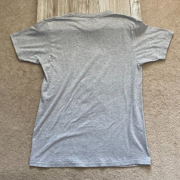 Naruto 20th Anniversary M Itachi Uchiha Crow Swarm Anime Manga Graphic T-Shirt - Picture 6 of 12